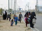 israel-paksa-warga-rafah-mengungsi_20240507_092135.jpg