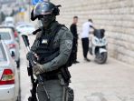 israel-tutup-komplek-masjid-al-aqsa_20231027_133719.jpg