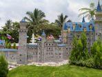 istana-di-mini-mania-cimory-semarang.jpg