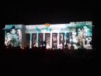 istana-merdeka-disulap-jadi-layar_20161028_210437.jpg