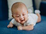 Apa Beda Gagging dengan Choking pada Bayi? Ini Kata Pakar Parenting
