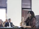 istri-fadel_20150522_071609.jpg