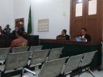 itoc-tohija-sidang-kasus-korupsi_1.jpg