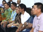 iwa-karniwa-saksi-kasus-suap-meikarta-di-p-tipikor_20190207_084454.jpg