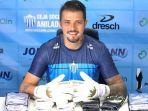 jacsson-antonio-wichnovski-kiper-asal-brasil-yang-kabarnya-jadi-incaran-klub-liga-1-arema-fc.jpg
