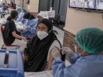 jadi-syarat-mudik-warga-antusias-ikut-vaksin-booster_20220326_203732.jpg
