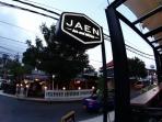 jaen-bar-kitchen-hadirkan-menu-balinese-fusion_20160803_143520.jpg