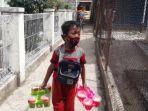 jafar-sidik-bocah-penjual-es-buah-keliling.jpg