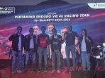 jajaran-direksi-pertamina-lubricants-berfoto-bersama-para-petinggi-vr46-racing-team.jpg