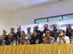 jajaran-panita-penyelengara-asian-para-games_20180920_201743.jpg