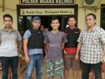 jaka-sona-saat-diamankan-di-mapolsek-muara-kelingi-jumat-2411-kemarin_20171125_192723.jpg