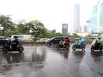 jakarta-diguyur-hujan_20221006_201904.jpg