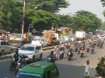 jalan-daan-mogot-arah-jakarta-tangerang-terlihat-macet_20200420_104436.jpg