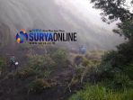 jalan-raya-bromo-longsor_20180318_103911.jpg