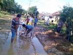 jalan-rusak_20160907_060629.jpg