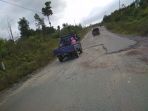 jalan-rusak_20180619_142945.jpg