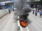jalan-sudirman-lumpuh-akibat-demo_20160323_015055.jpg