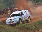 jalan-terjal-menghadang-pertamax-offroad-team-di-serang_20160529_194141.jpg