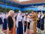 KDM Ubah Jam Sekolah di Jabar Jadi 06.30 WIB, Orangtua Siswa: Terburu-buru, Rungkad