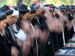 jamaah-an-nadzir-rayakan-idul-adha-lebih-awal_20150922_224744.jpg