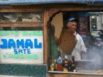 jamal-penjual-sate-di-jalan-sabang_20160114_204610.jpg