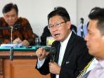 james-riady-jadi-saksi-di-sidang-kasus-suap-proyek-meikarta_20190206_194810.jpg
