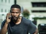 jamie-foxx-dalam-film-sleepless-2017.jpg