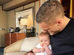 jamie-vardy-n-son_20170518_163242.jpg