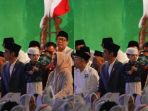 jan-ethes-dan-presiden-jokowi_20181021_094148.jpg