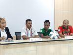 jantje-efraim-mengatakan-banyak-hal.jpg