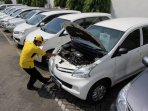 jasa-rental-mobil-semakin-berkembang_20150429_200003.jpg