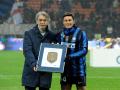 javier-zanetti-dan-morattiiiii.jpg