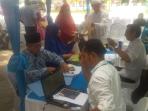 jemaah-calon-haji-cek-kesehatan_20160720_121409.jpg