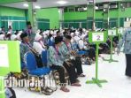 jemaah-haji-embarkasi-surabaya_20180714_063744.jpg