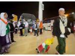 jemaah-haji-kloter-01-sub-pulang-ke-jatim.jpg