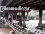 jembatan-katulampa-yang-rusak_20180207_145407.jpg