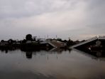 jembatan-runtuh_20170818_190656.jpg