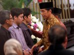 jenazah-burhan-muhammad-disemayamkan-di-gedung-pancasila_20150519_225452.jpg