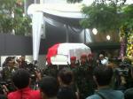 jenazah-menkes-endang.jpg