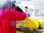 jenazah-ni-made-astini-alias-ibu-jero_20161128_095938.jpg