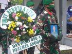 jenazah-pratu-anumerta-ginanjar-arianda-saat-tiba-di-taman-makam-pahlawan-kusumah.jpg