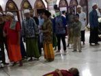 jenazah-rosul-terbaring-di-dalam-masjid-agung.jpg