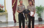 jenderal-pol-sutarman-didampingi-komjen-pol-badrodin-haiti_20150118_165910.jpg