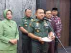 jenderal-tni-dudung-abdurachman-usai-launching-e-stuntad-dan-e-posyandu.jpg