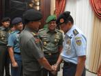jenderal-tni-moeldoko-dan-marsekal-madyatni-agus-supriatna_20150120_085439.jpg