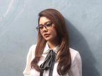 jenita-janet-di-jalan-kapten-tendean.jpg