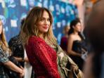 jennifer-lopez_20160522_151153.jpg