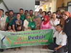 jenny-rachman-sabangi-korban-banjir-bandang-garut_20160928_145204.jpg