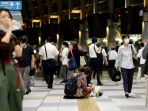 jepang-dilanda-gempa-magnitudo-61_20211008_201839.jpg