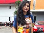 jihane-almira356565.jpg